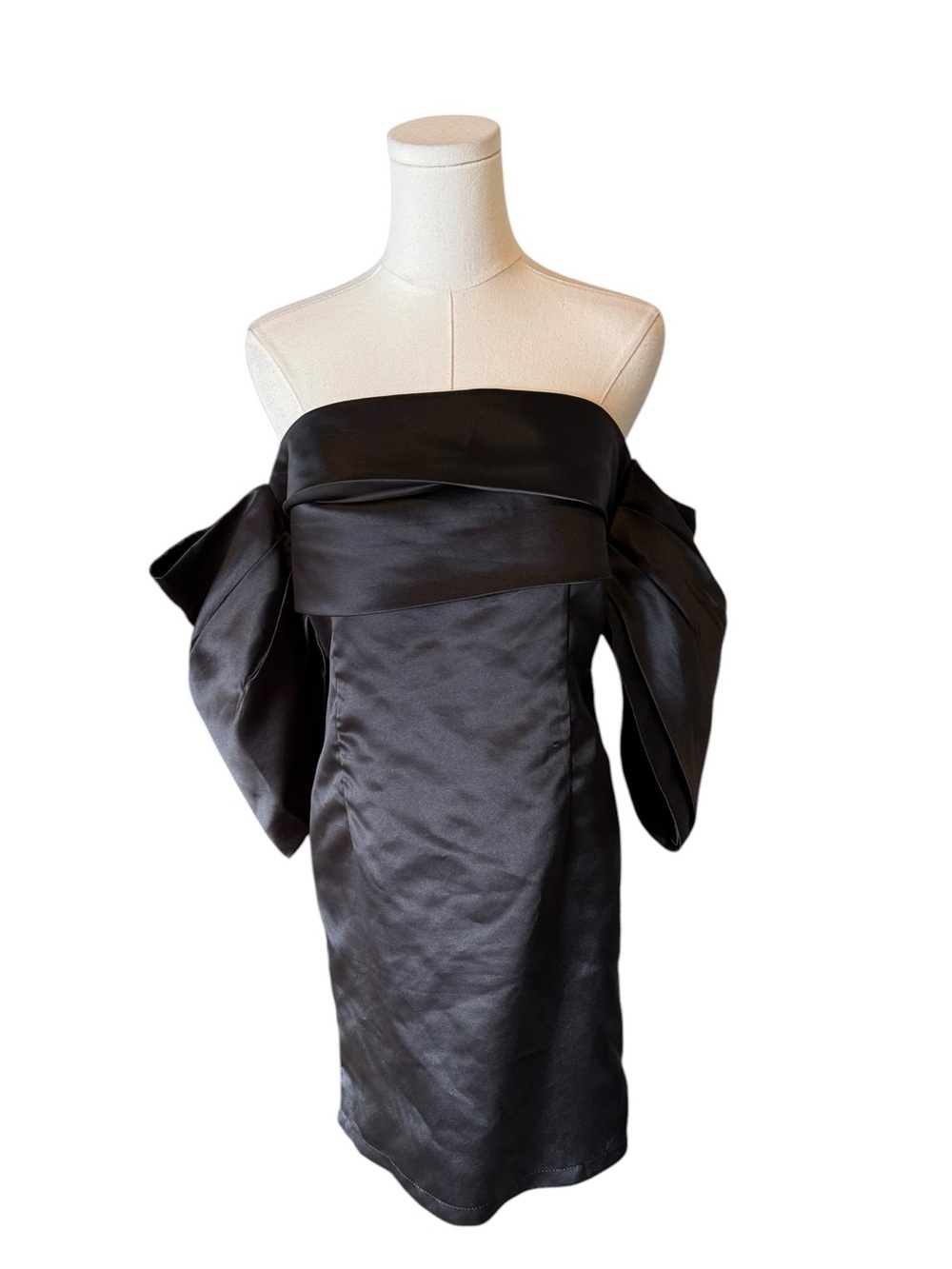Petal & Pup - Strapless Satin Mini Dress Puff Sleeve Black Sz US 10 / AU 14